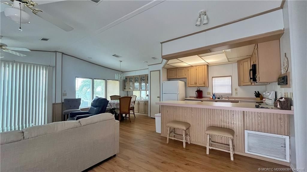 10701 S Ocean Drive, Unit 667, Jensen Beach, FL 34957 Photo