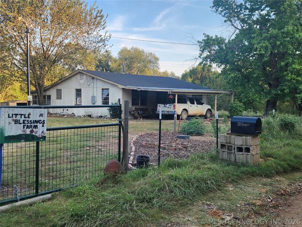 8388 S Research Road , Atoka, OK 74525