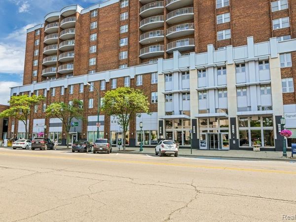 411 S OLD WOODWARD Avenue , Birmingham, MI 48009