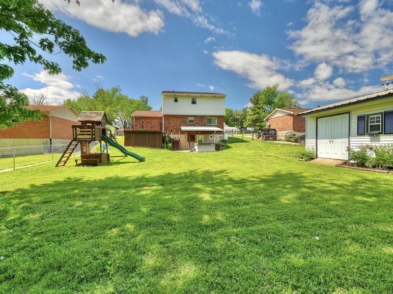 10046 Indian Hill Drive, Union, KY 41091 Photo 10