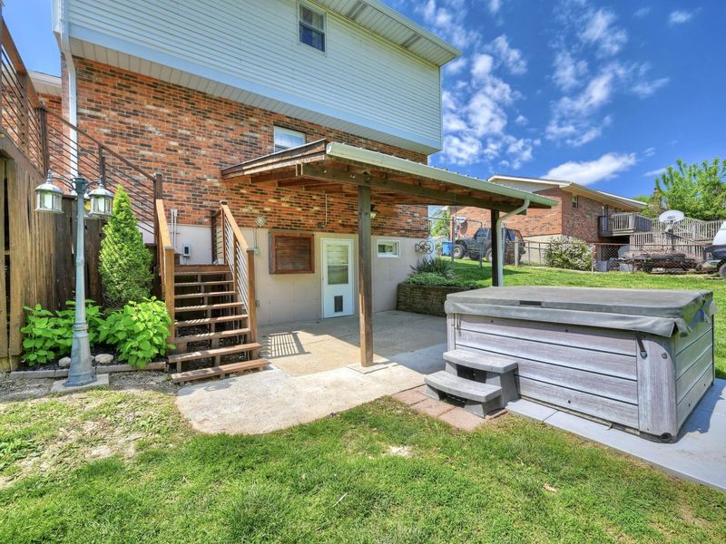 10046 Indian Hill Drive, Union, KY 41091 Photo 11