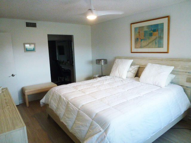 5550 Witney Drive, Unit 308, Delray Beach, FL 33484 Photo