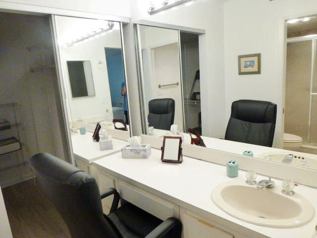 5550 Witney Drive, Unit 308, Delray Beach, FL 33484 Photo