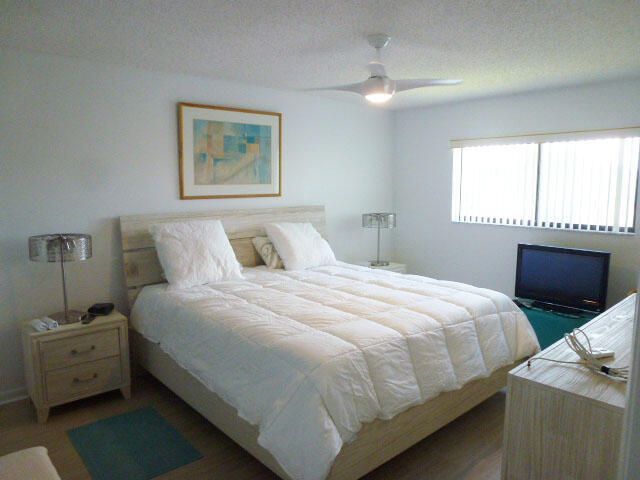 5550 Witney Drive, Unit 308, Delray Beach, FL 33484 Photo