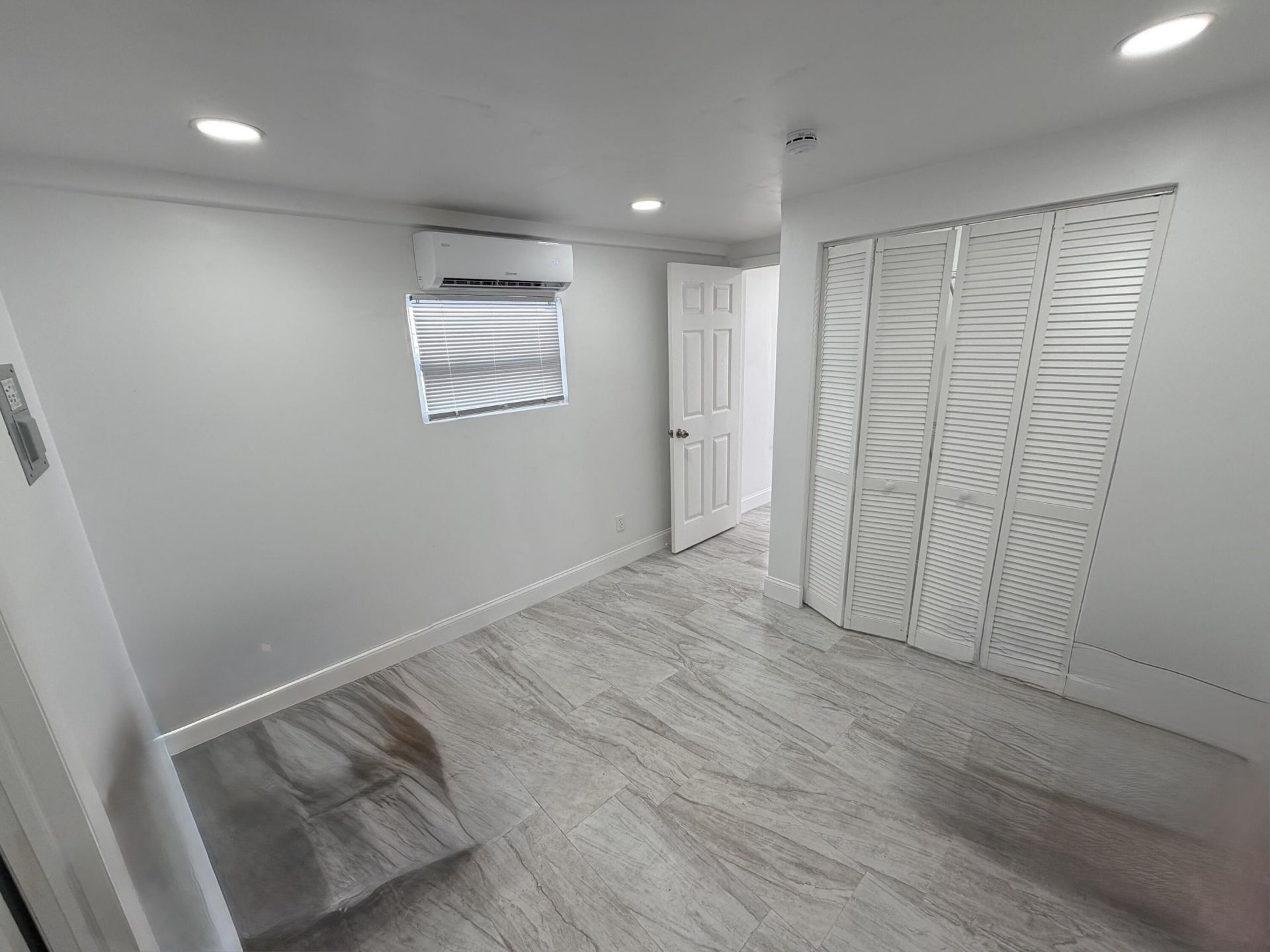 8717 SW 16th Place, Davie, FL 33324 Photo