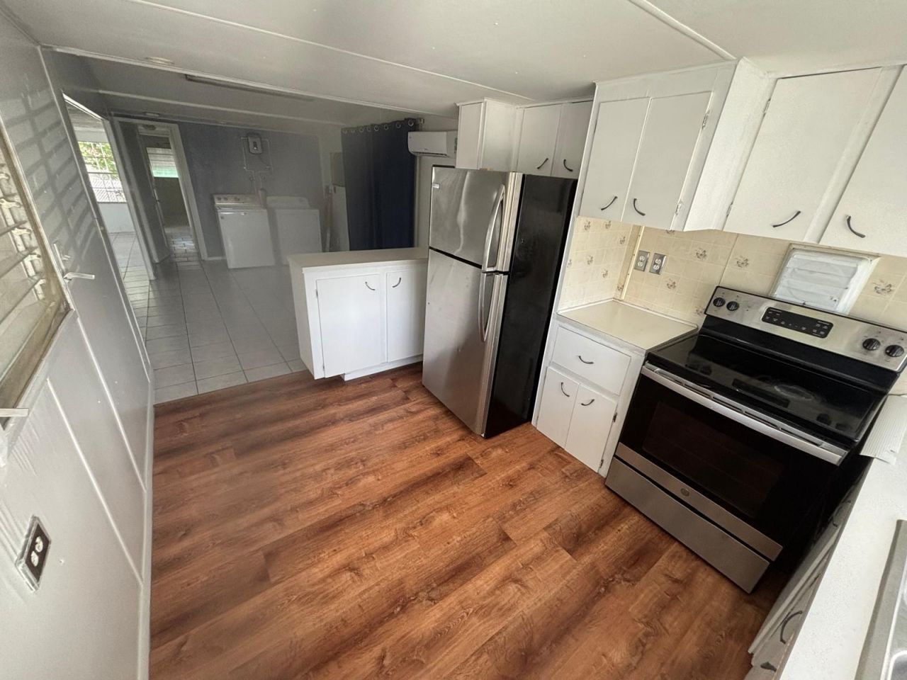 8717 SW 16th Place, Davie, FL 33324 Photo