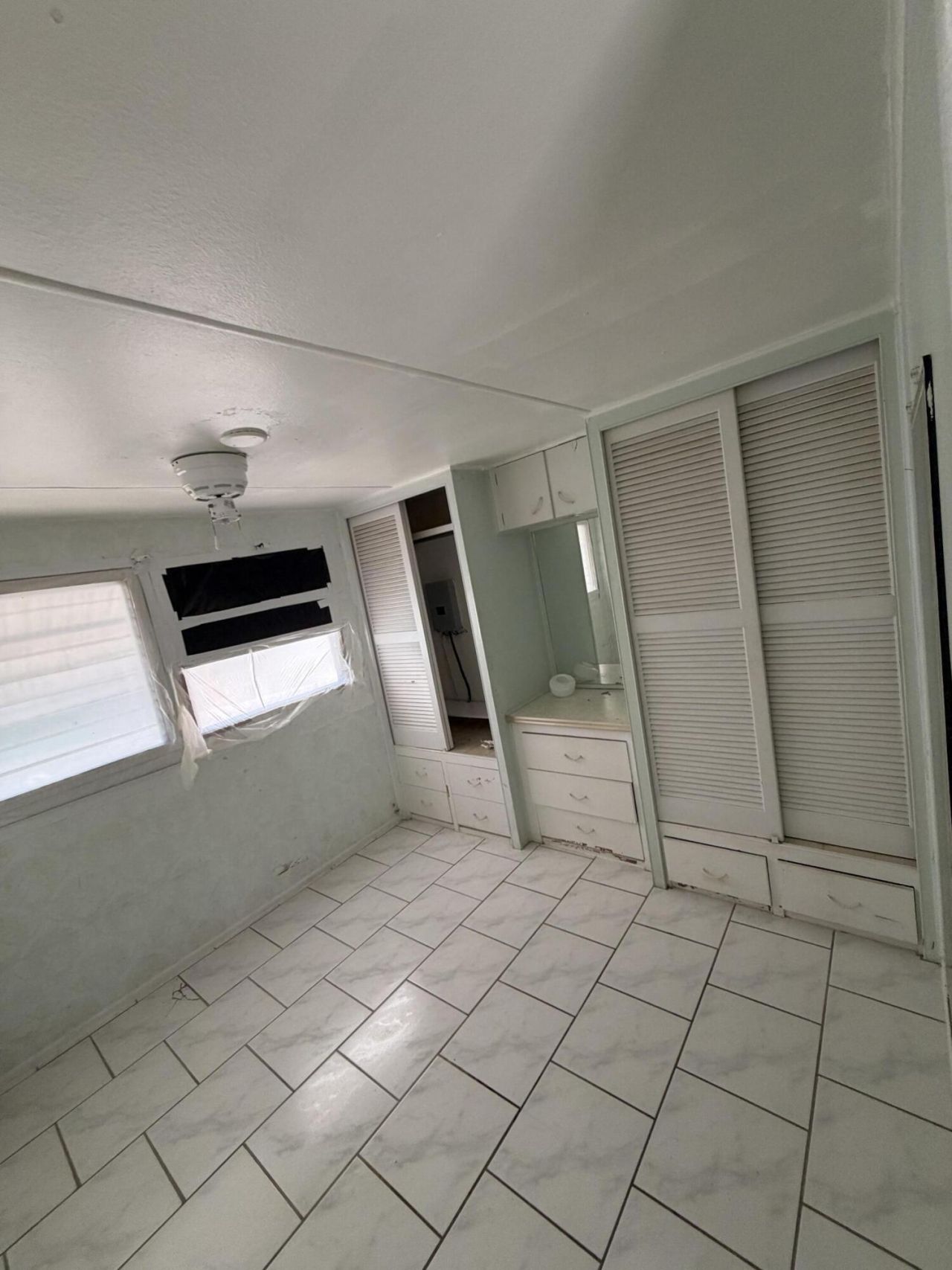 8717 SW 16th Place, Davie, FL 33324 Photo