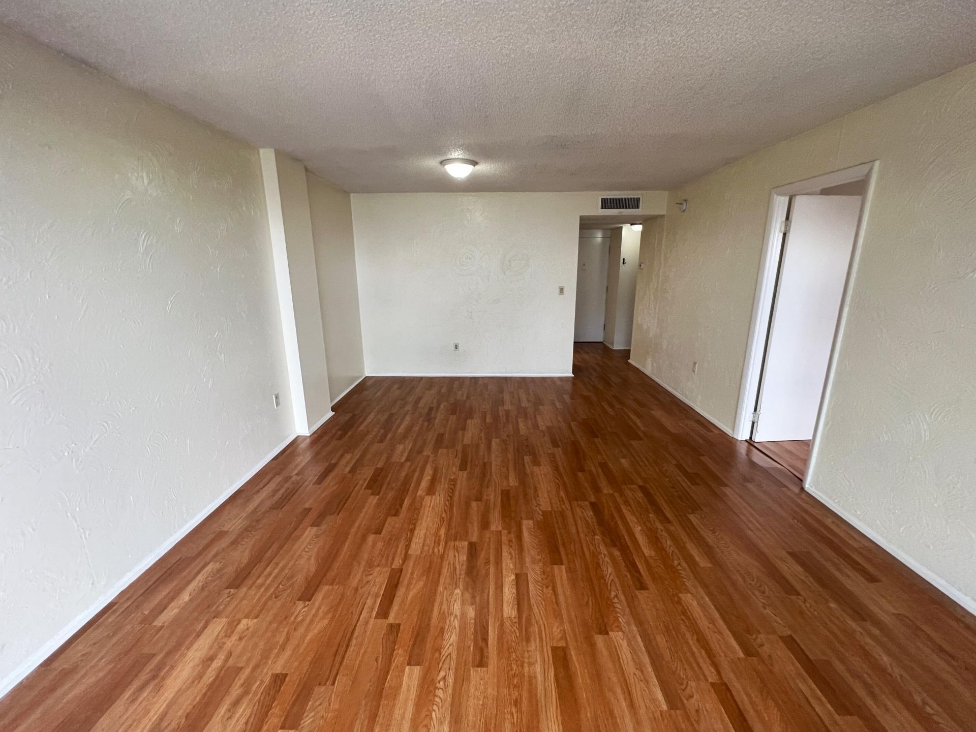 15600 NW 7th Avenue, Unit 516, Miami, FL 33169 Photo