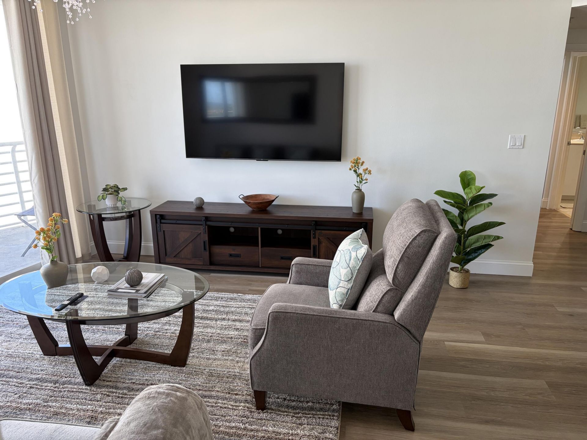 1551 N Flagler Drive, Unit 905, West Palm Beach, FL 33401 Photo