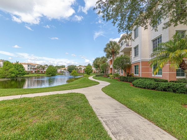 6101 Myrtlewood Circle W, Palm Beach Gardens, FL 33418