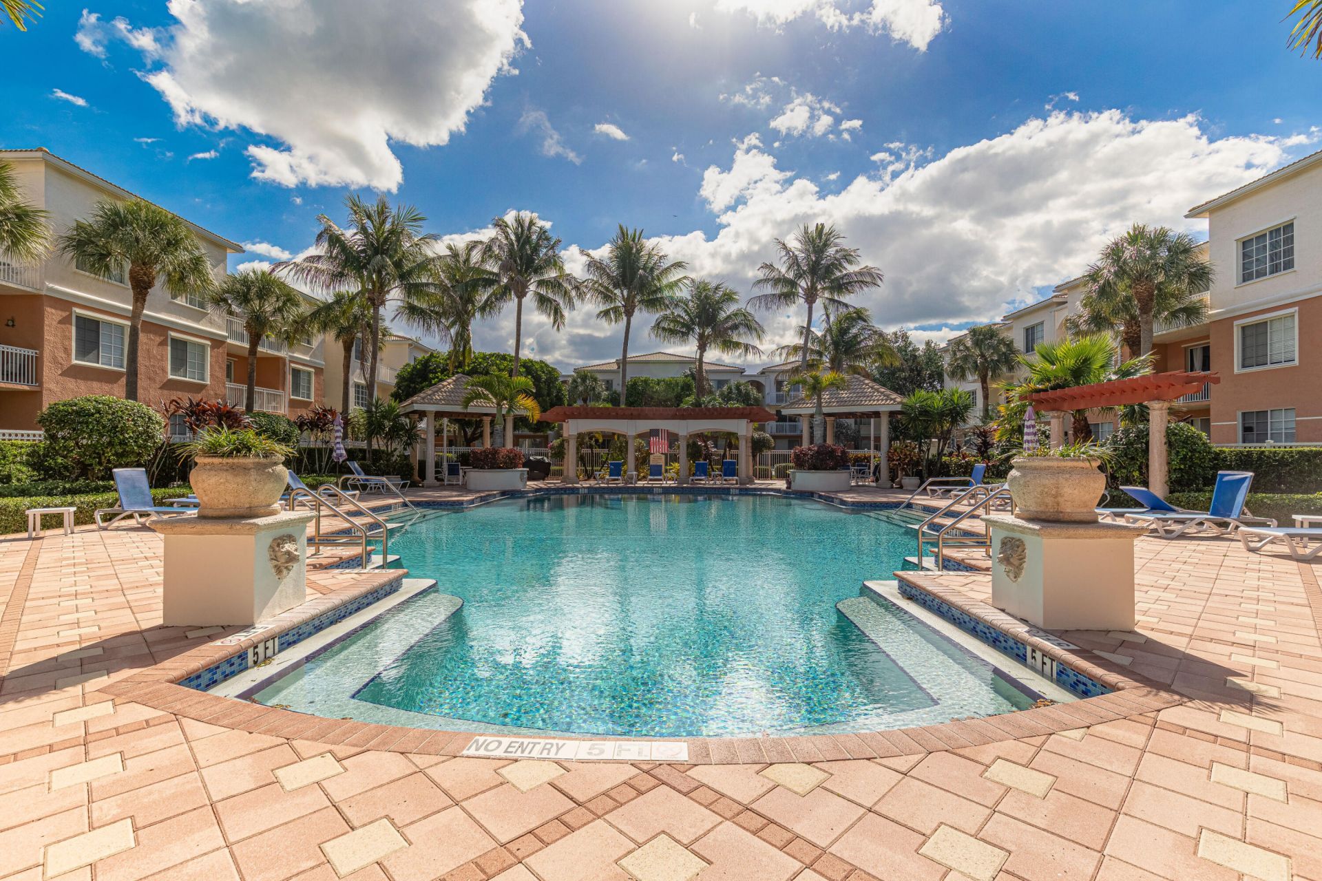 6101 Myrtlewood Circle W, Palm Beach Gardens, FL 33418 Photo
