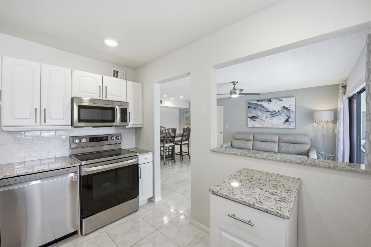 563 Piedmont L, Delray Beach, FL 33484 Photo