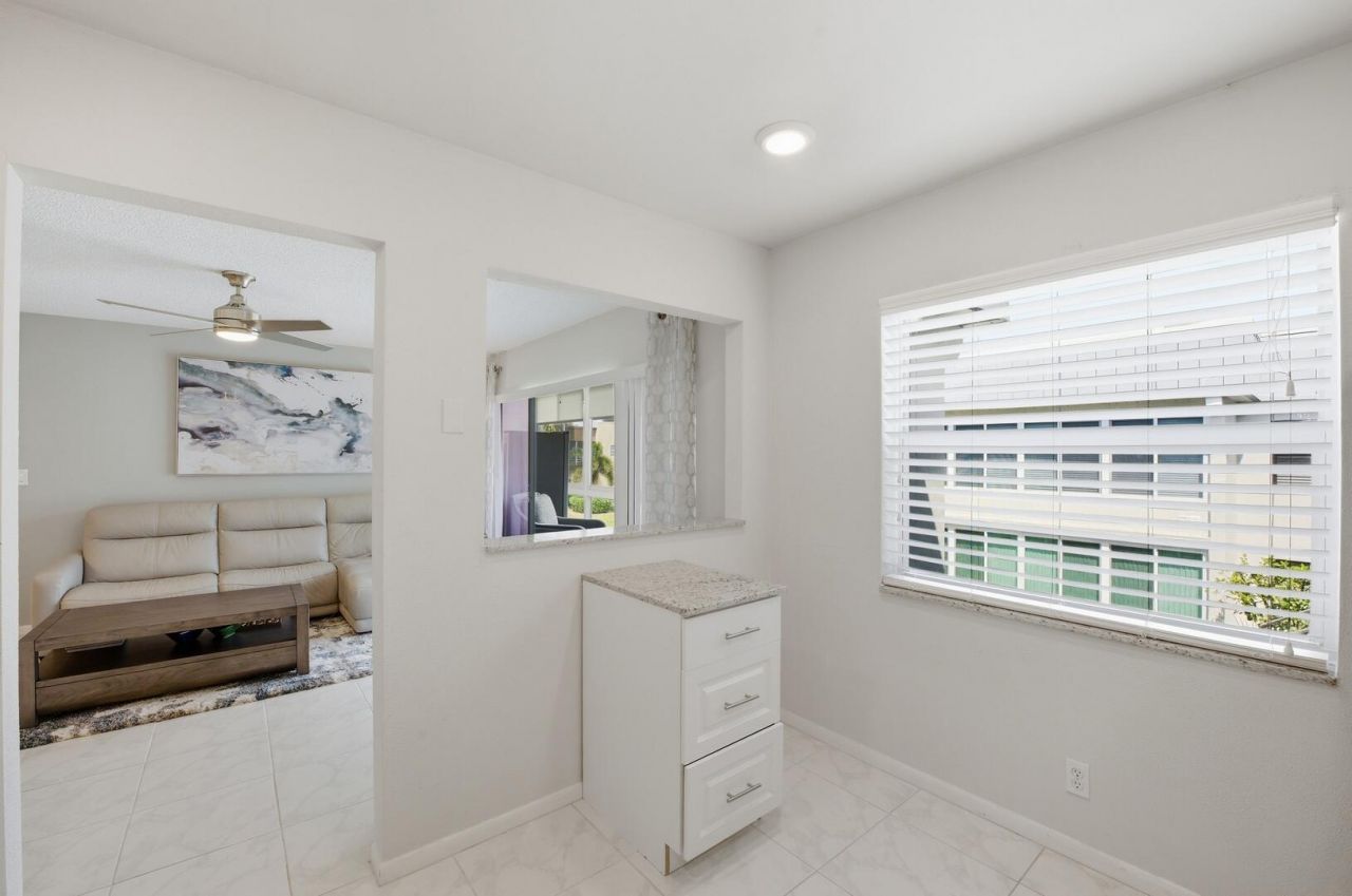 563 Piedmont L, Delray Beach, FL 33484 Photo