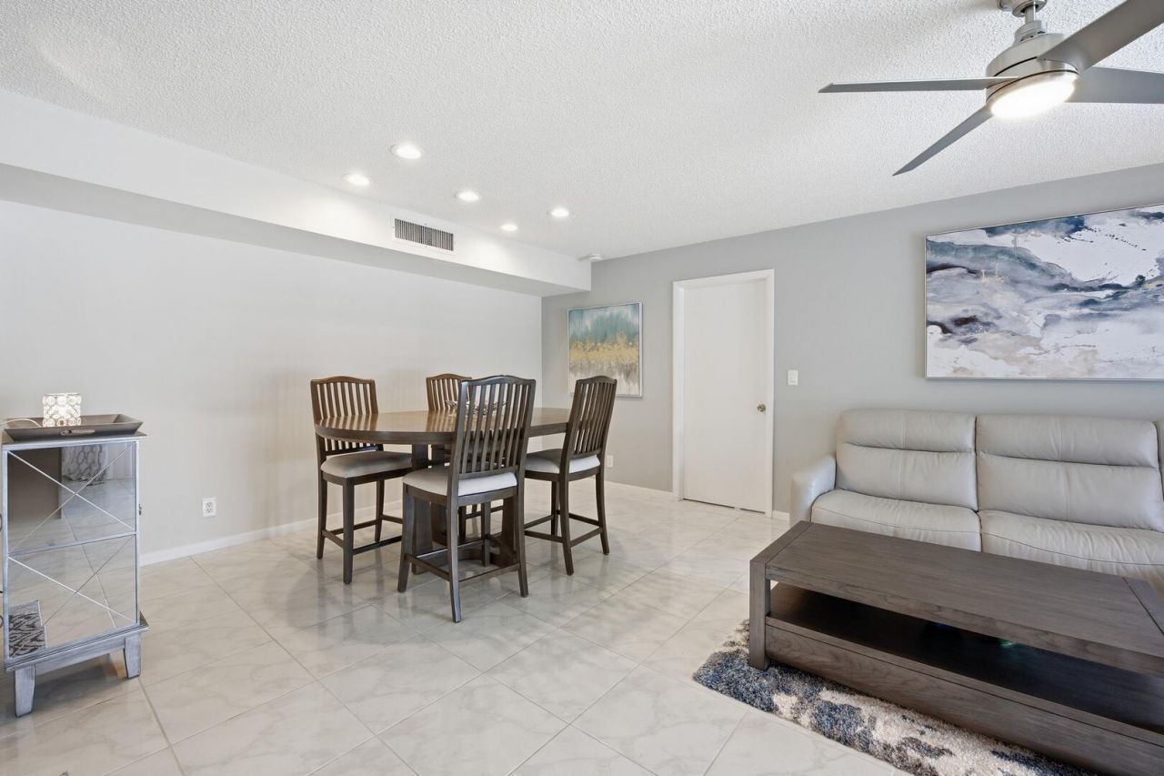 563 Piedmont L, Delray Beach, FL 33484 Photo