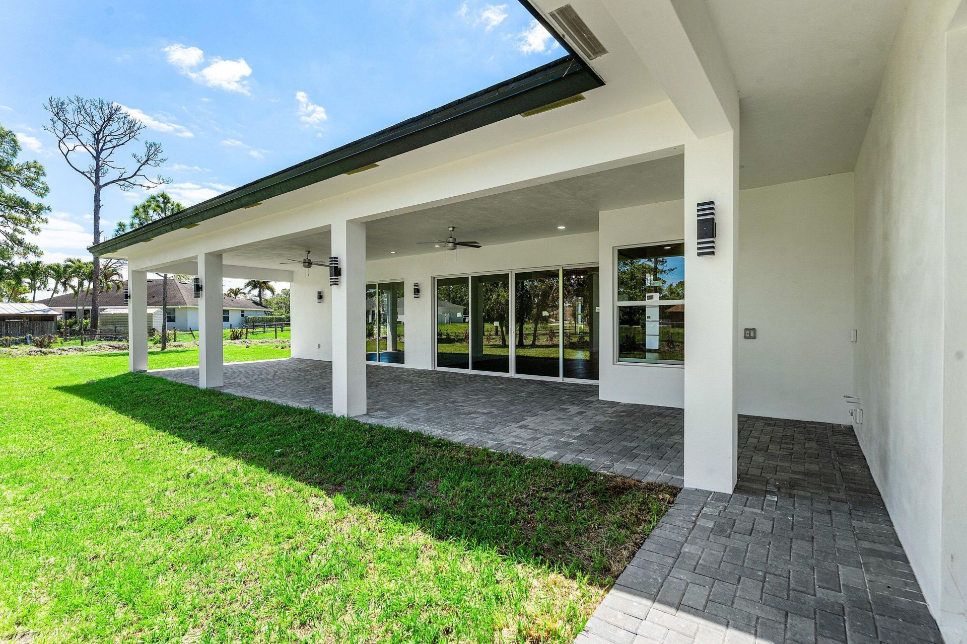 15090 Temple Boulevard, The Acreage, FL 33470 Photo