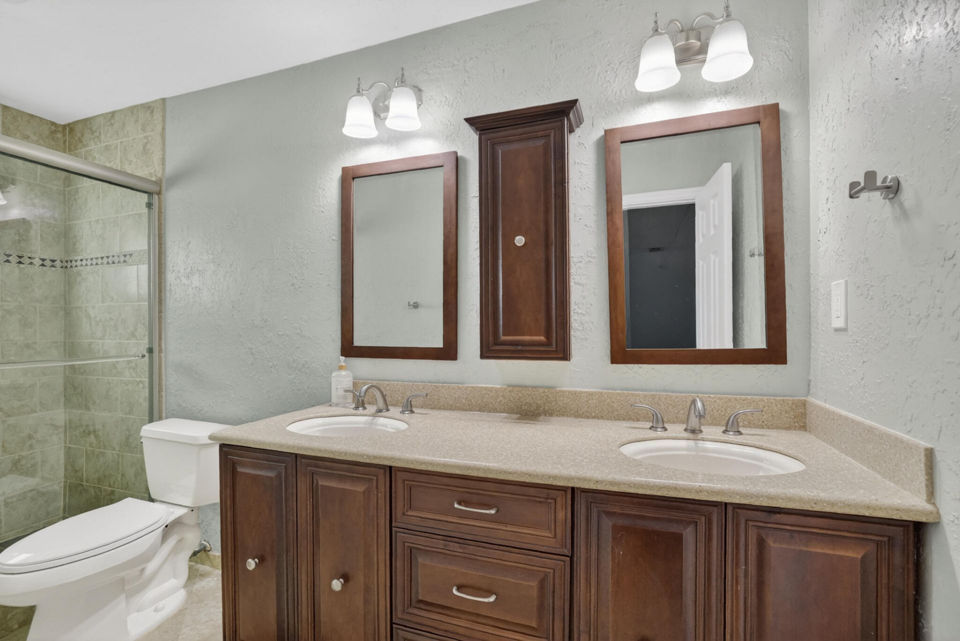 8109 NW 94th Avenue, Tamarac, FL 33321 Photo