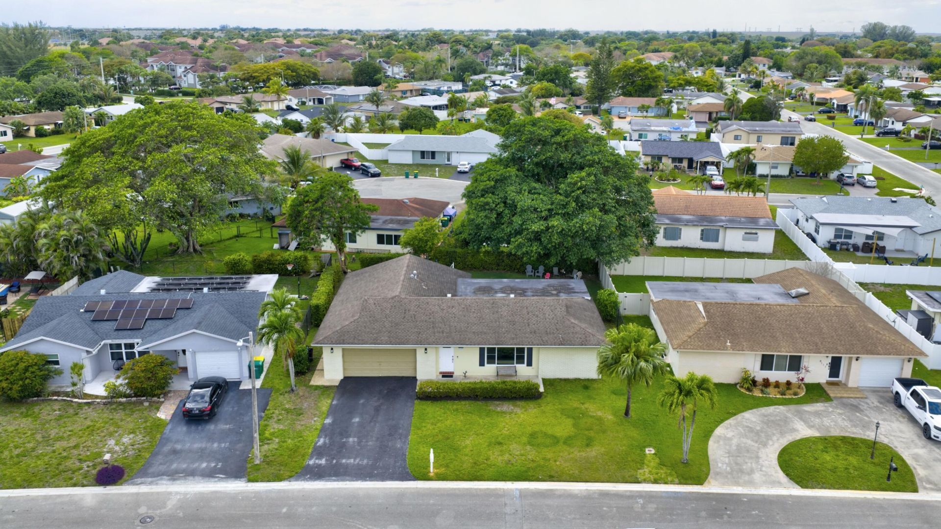 8109 NW 94th Avenue, Tamarac, FL 33321 Photo