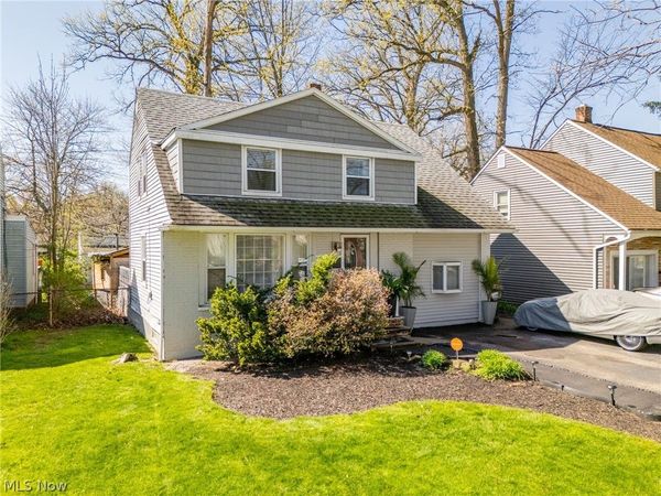 19406 Wickfield Avenue , Warrensville Heights, OH 44122