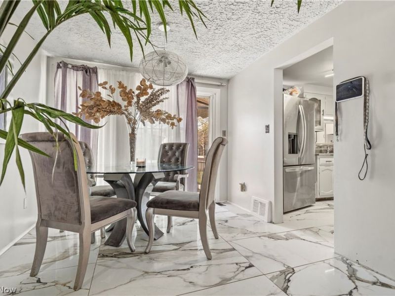 19406 Wickfield Avenue, Warrensville Heights, OH 44122 Photo 8