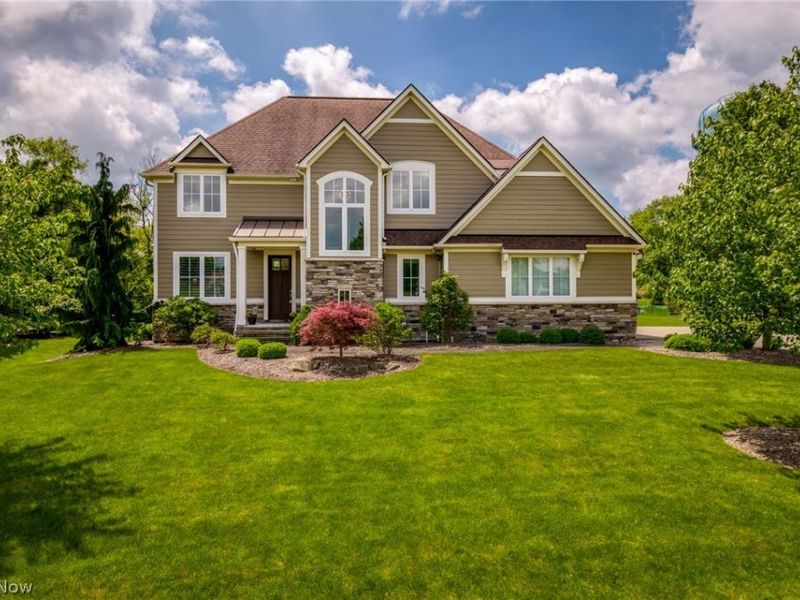 435 Dunwoody Drive , Aurora, OH 44202 Photo 1