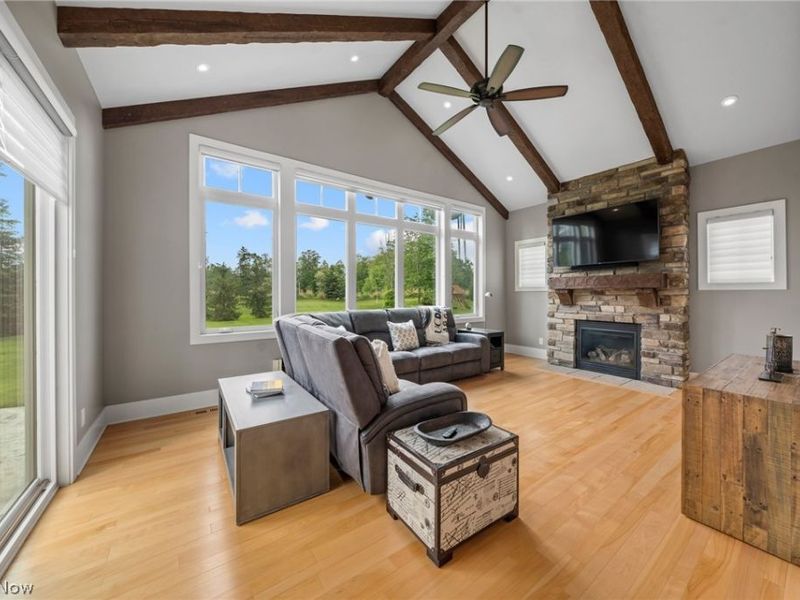 435 Dunwoody Drive , Aurora, OH 44202 Photo 16