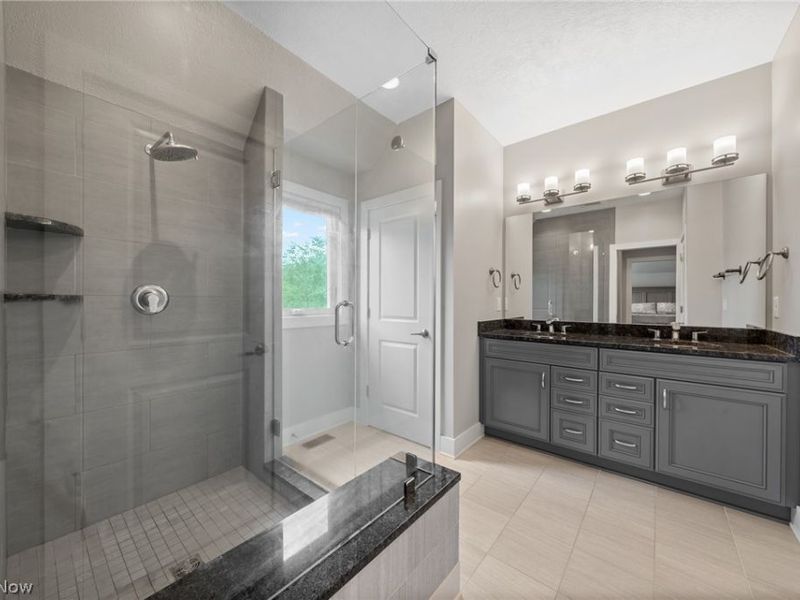 435 Dunwoody Drive , Aurora, OH 44202 Photo 23