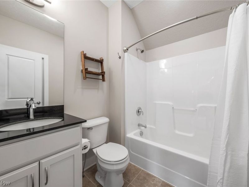 435 Dunwoody Drive , Aurora, OH 44202 Photo 28