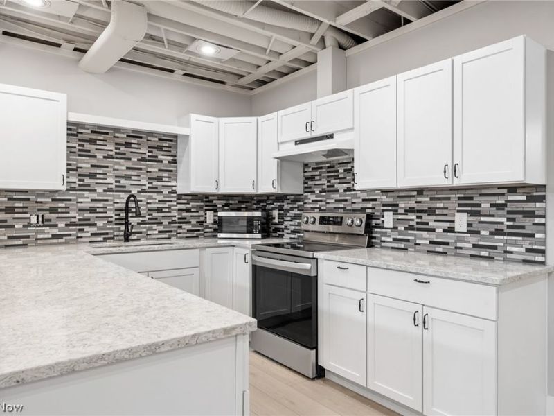 435 Dunwoody Drive , Aurora, OH 44202 Photo 35