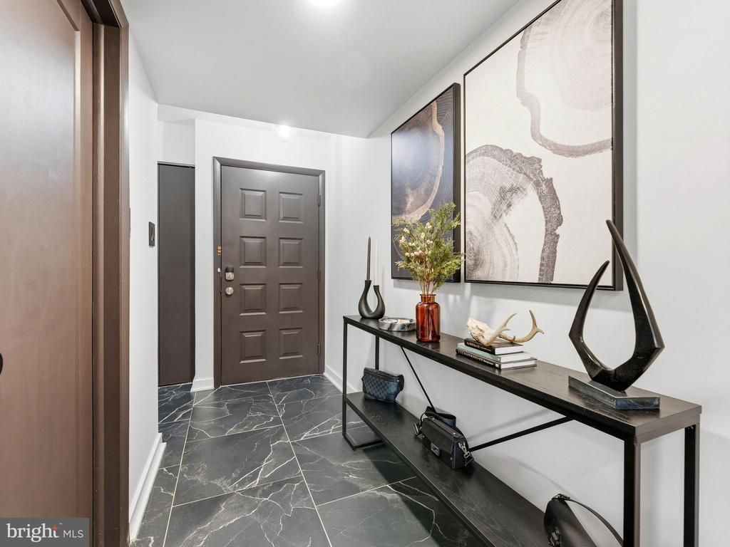 115 E Kings Highway, Unit 246, Maple Shade, NJ 08052 Main Photo