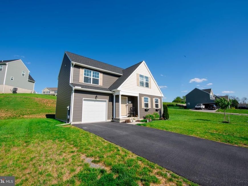 1090 Alder Court, York, PA 17408 Main Photo