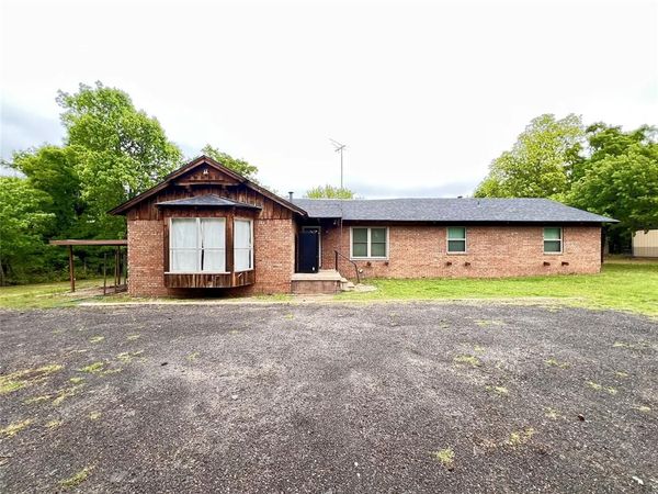 11012 S Triple X Road, Newalla, OK 74857