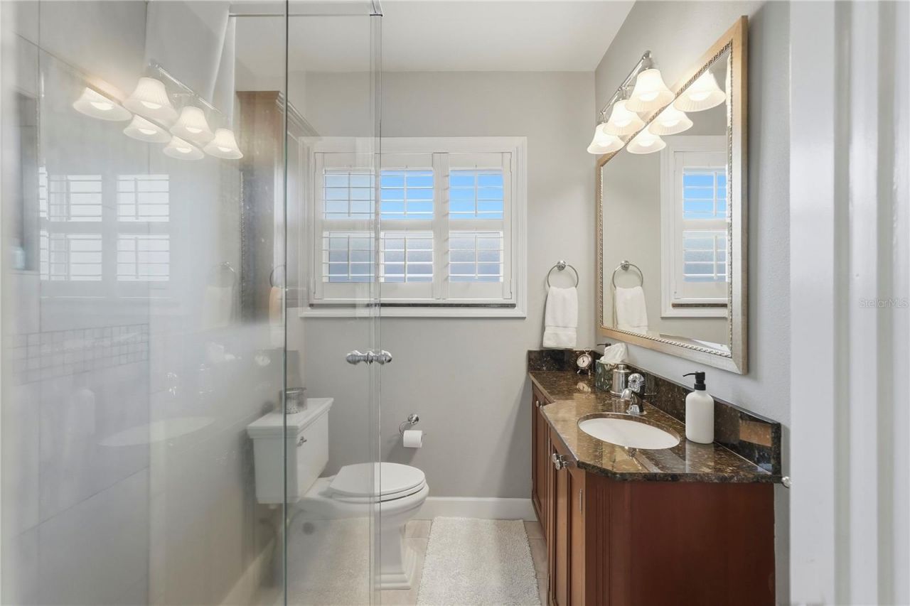 1325 24th Avenue N, Saint Petersburg, FL 33704 Photo