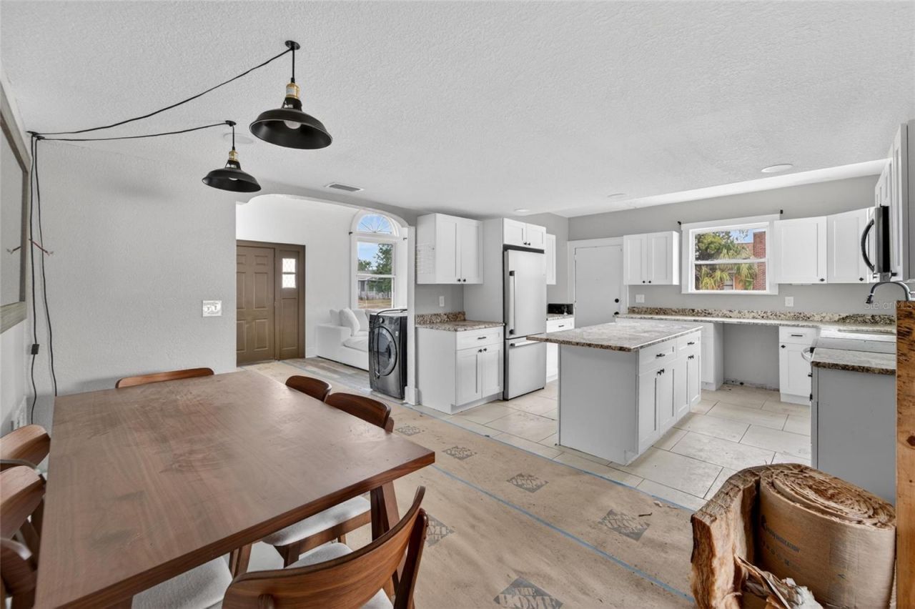 1900 16th Street S, Saint Petersburg, FL 33705 Photo