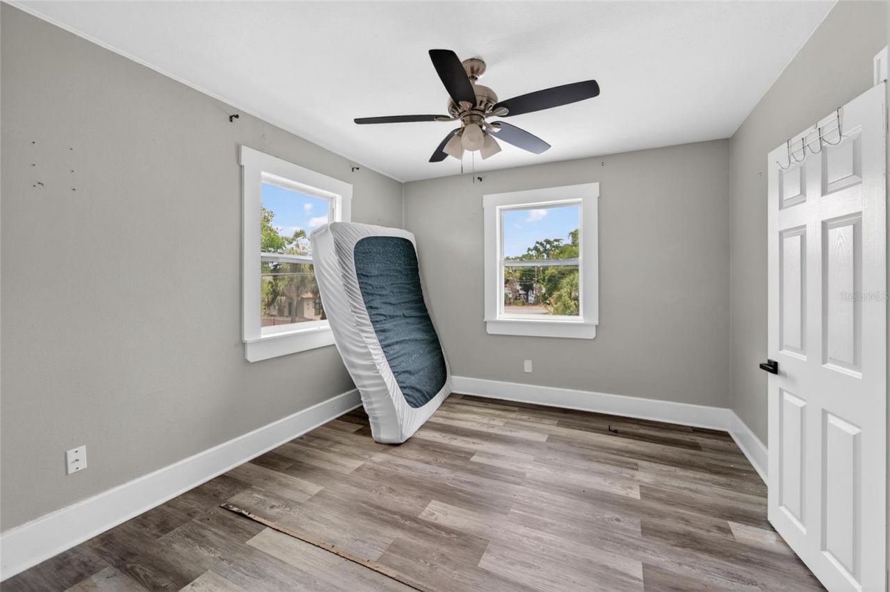 1900 16th Street S, Saint Petersburg, FL 33705 Photo
