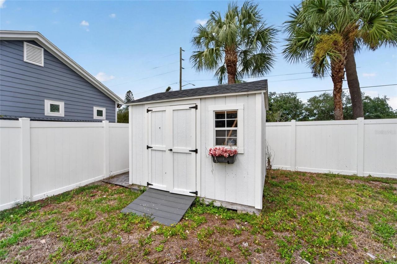 1900 16th Street S, Saint Petersburg, FL 33705 Photo