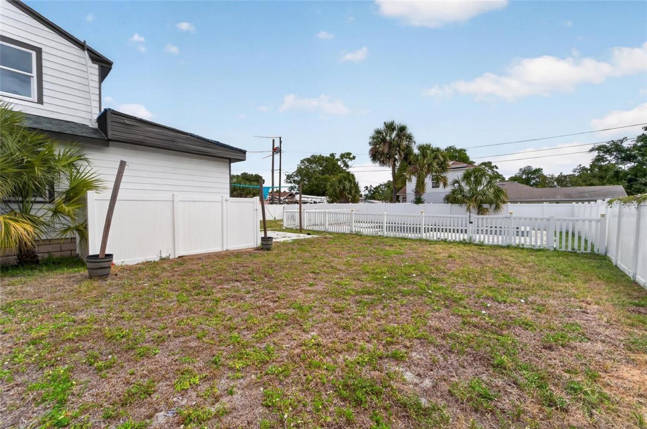 1900 16th Street S, Saint Petersburg, FL 33705 Photo