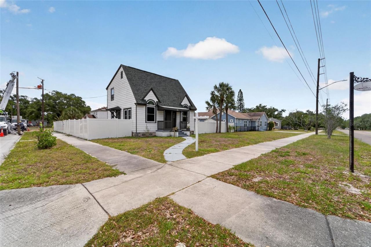 1900 16th Street S, Saint Petersburg, FL 33705 Photo