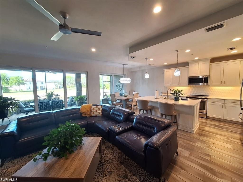 2335 Sawyers Hill Rd , Unit 503, Naples, FL 34120 Photo