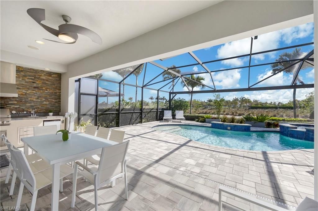 6466 Warwick Ave, Naples, FL 34113 Photo