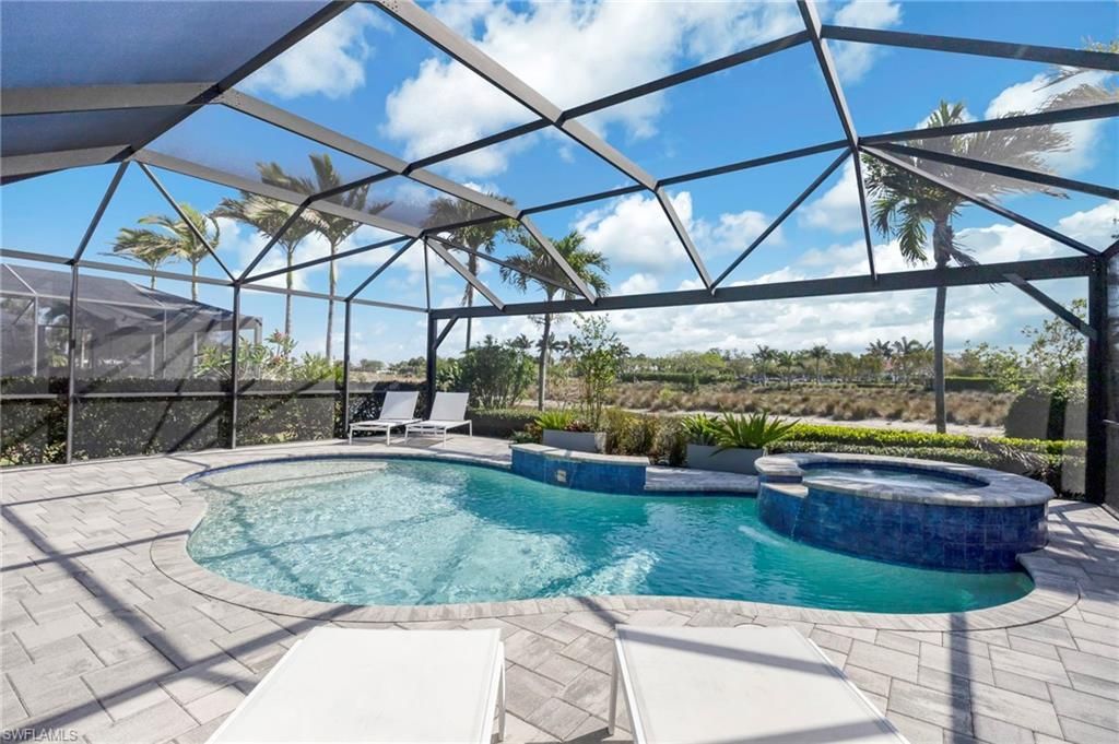 6466 Warwick Ave, Naples, FL 34113 Photo
