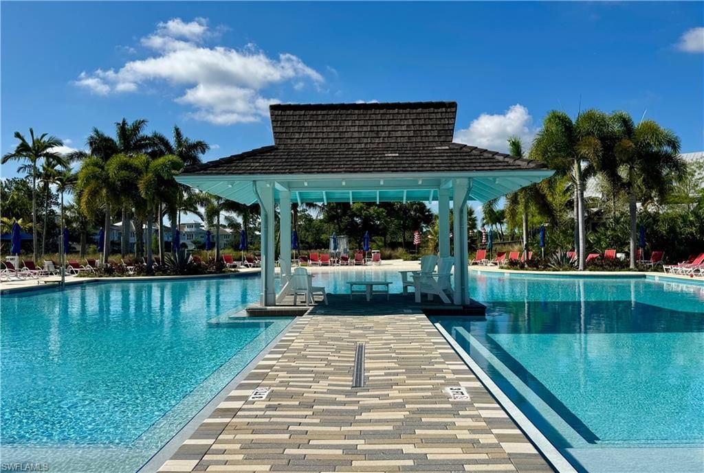 6466 Warwick Ave, Naples, FL 34113 Photo