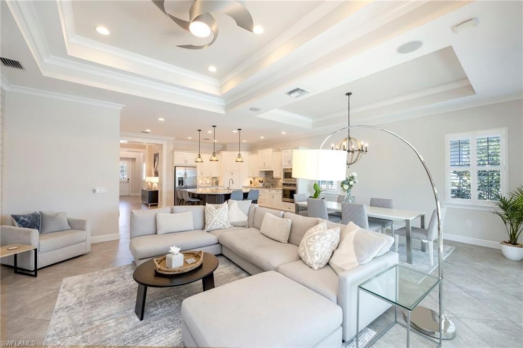6466 Warwick Ave, Naples, FL 34113 Photo
