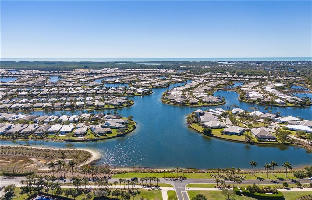6466 Warwick Ave, Naples, FL 34113 Photo