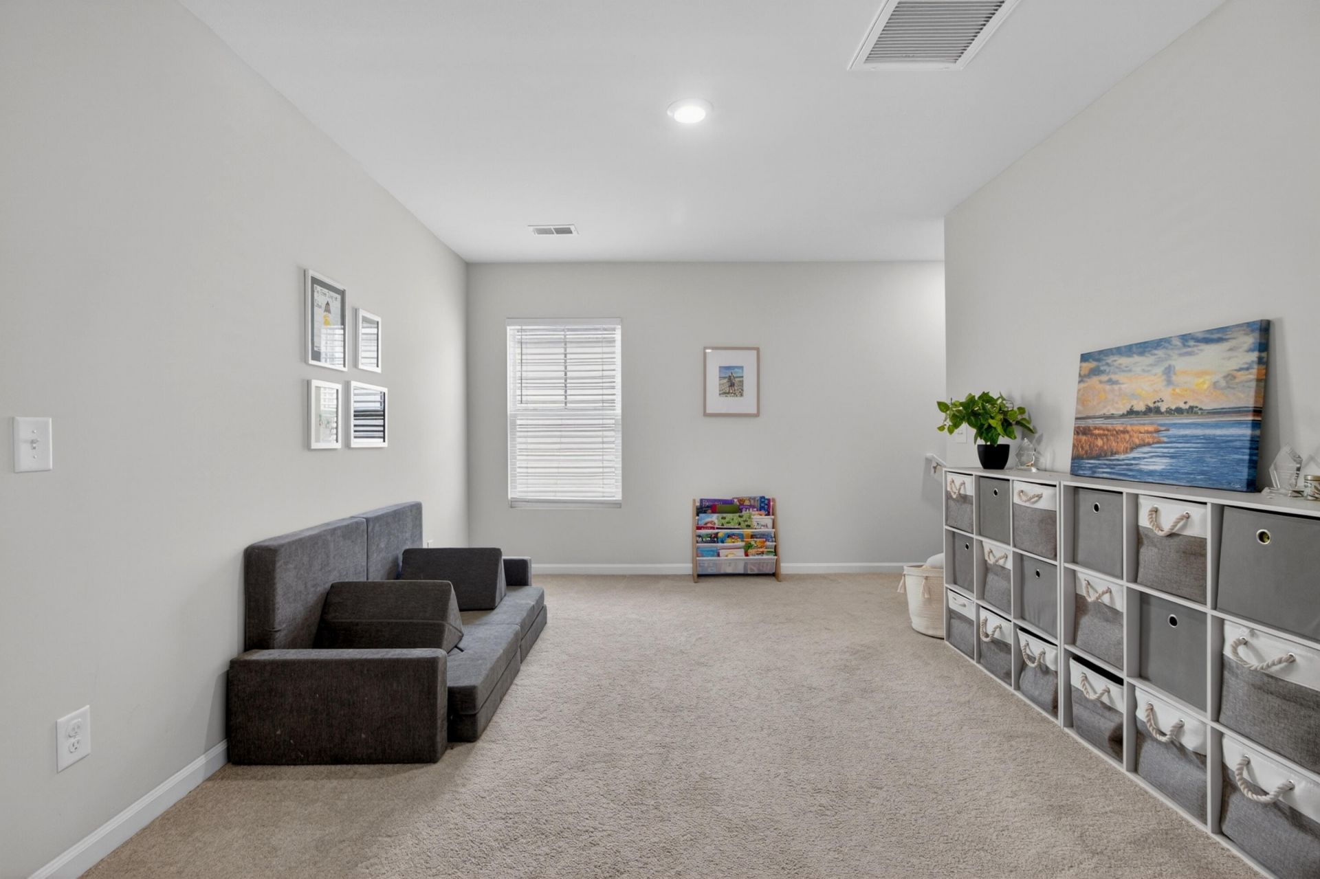 325 Saddlewood Drive Photo 22