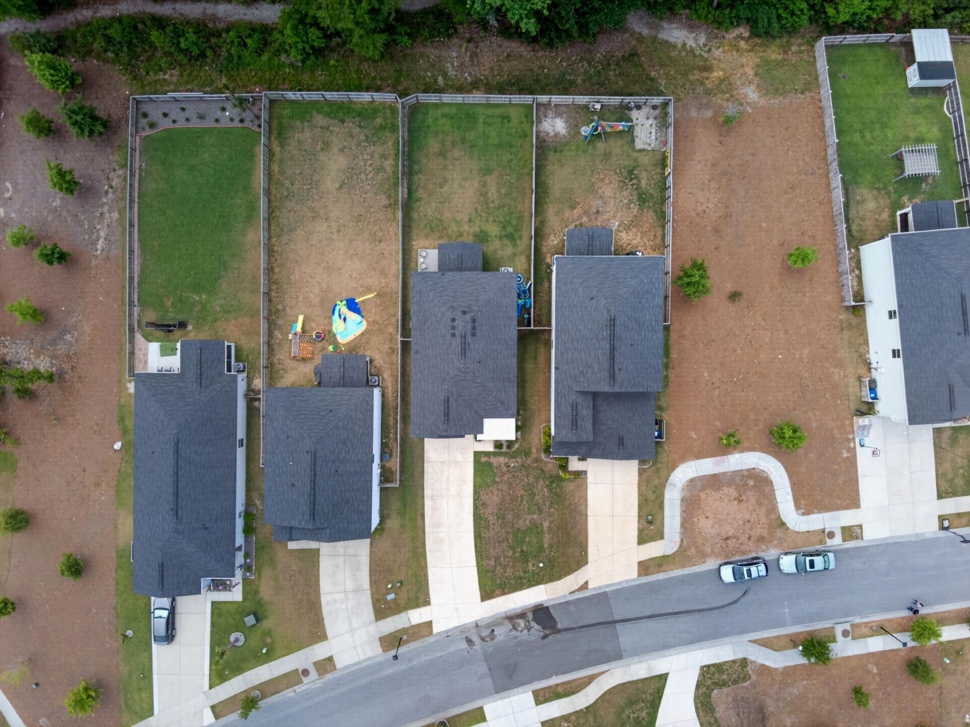 325 Saddlewood Drive Photo 45