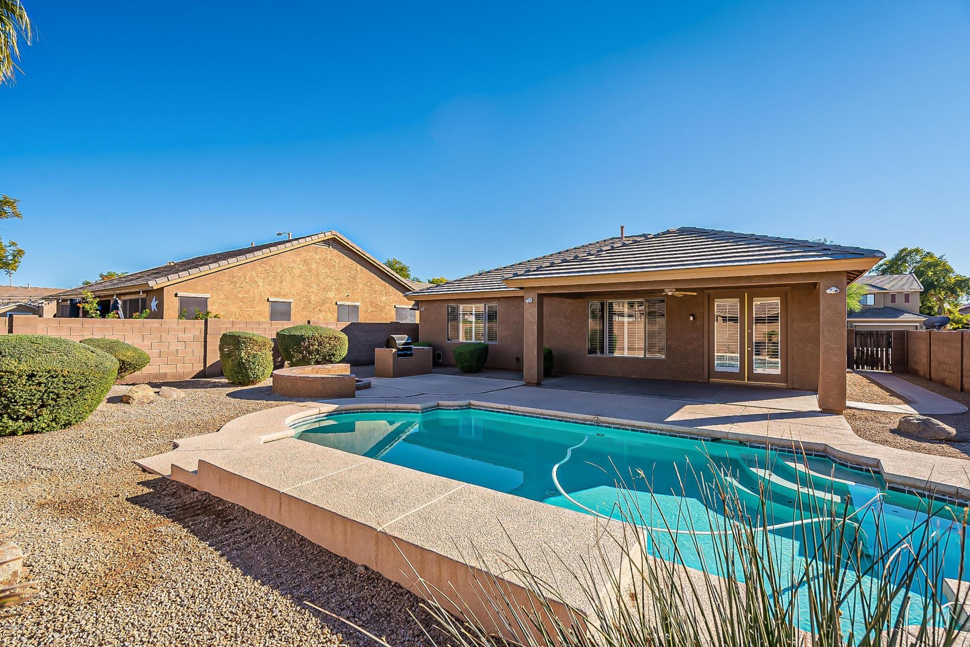 110 W Cardinal Way, Chandler, AZ 85286 Main Photo