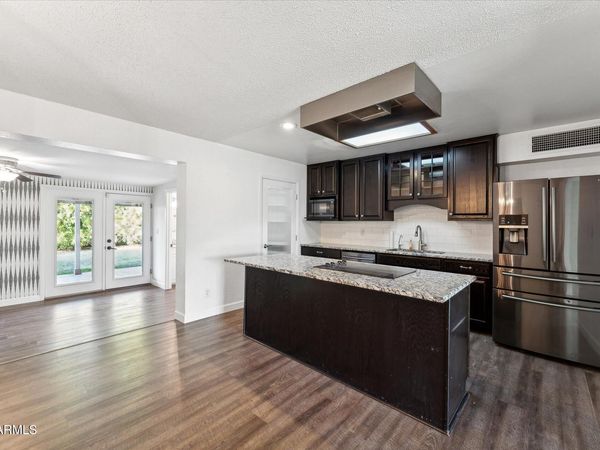 8420 E HUBBELL Street, Scottsdale, AZ 85257