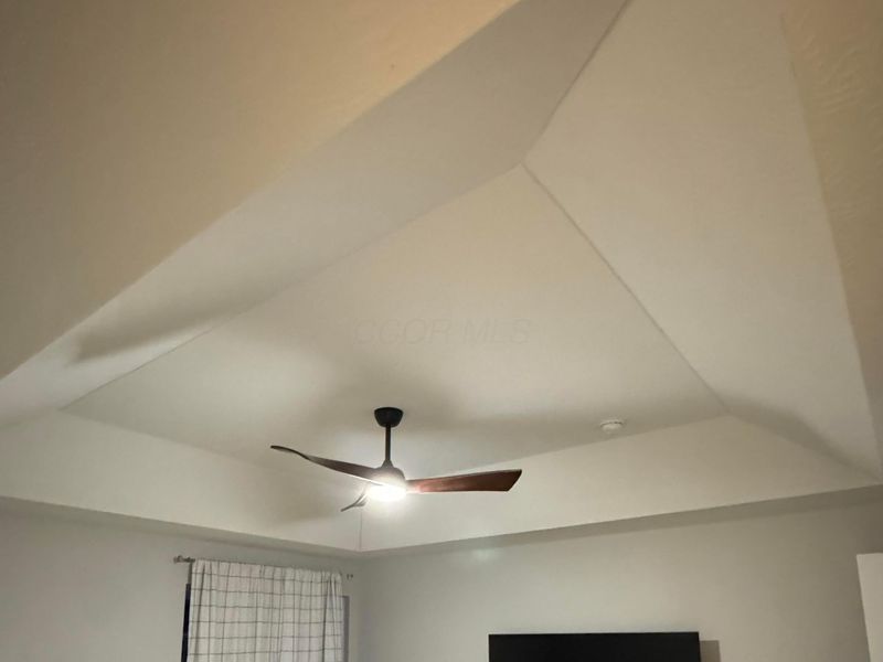 1124 Ayrshire Drive, Columbus, OH 43207 Photo 2