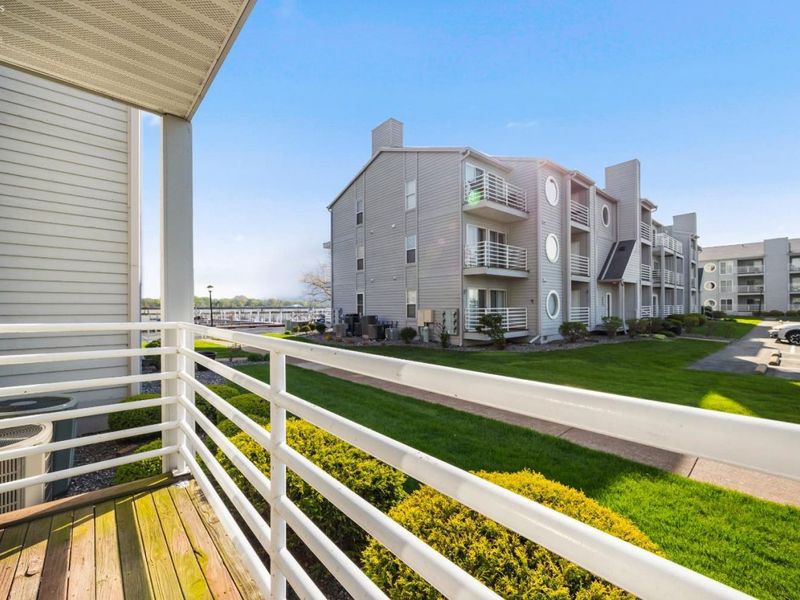 104 Clinton Reef Drive, Unit 104, Port Clinton, OH 43452 Photo 24