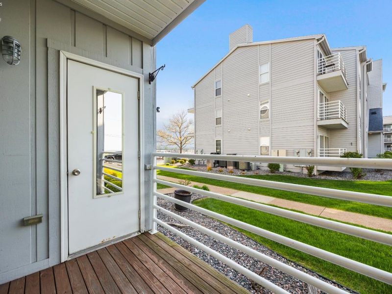 104 Clinton Reef Drive, Unit 104, Port Clinton, OH 43452 Photo 27